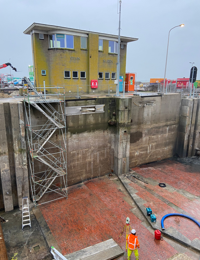 Sluisgebouw