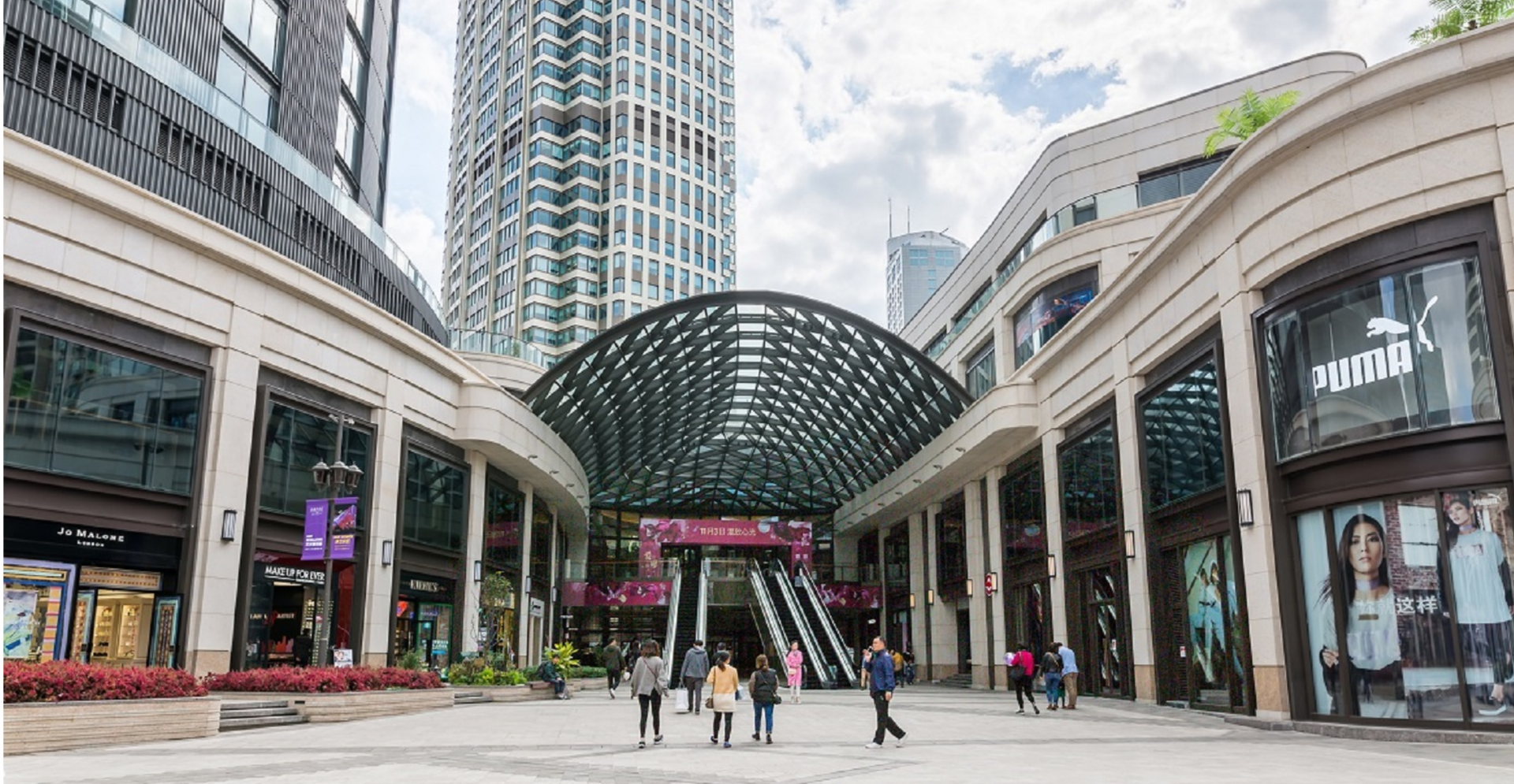 凯谛思上海兴业太古汇项目提供成本及商务管理服务。