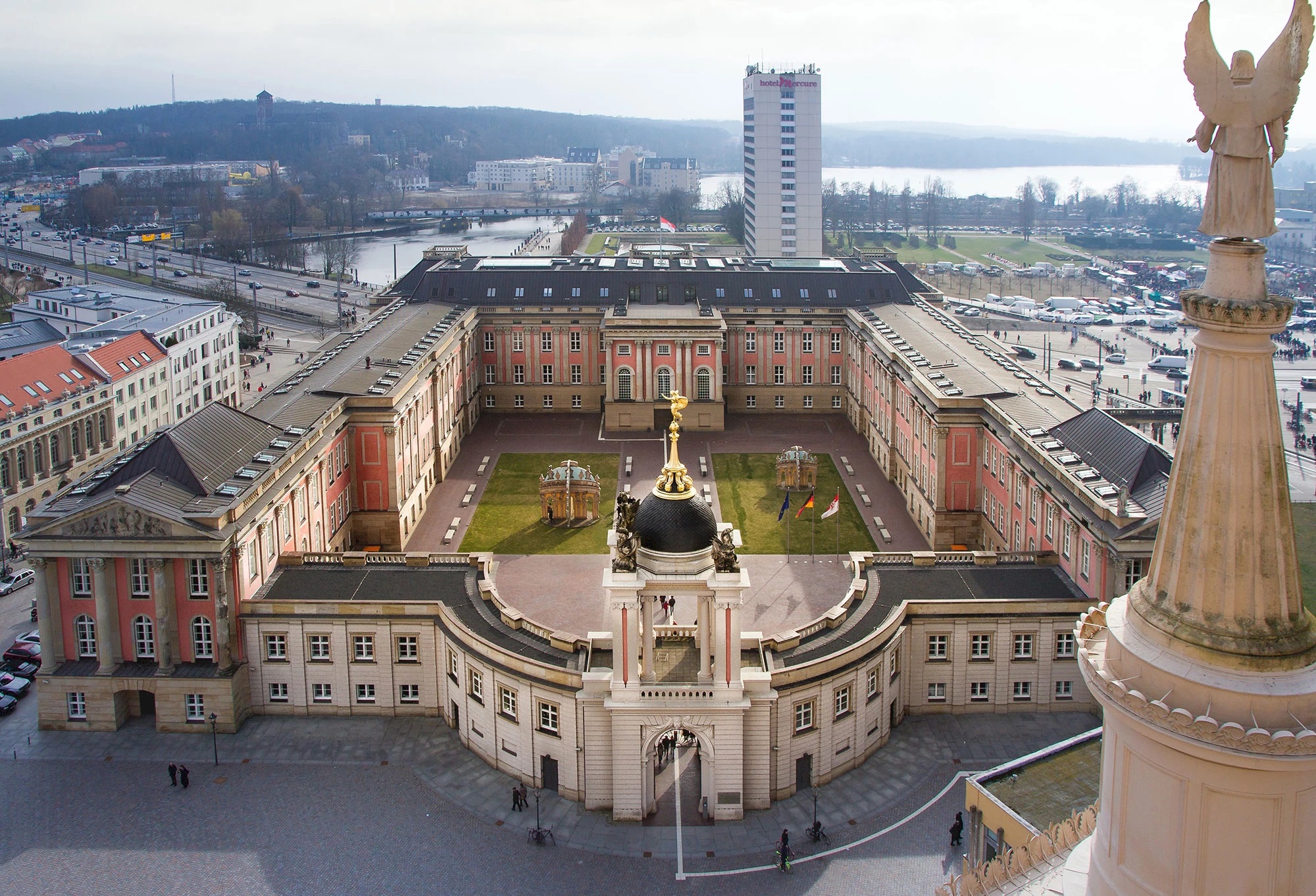 Landtag Brandenburg aus der Vogelperspektive
